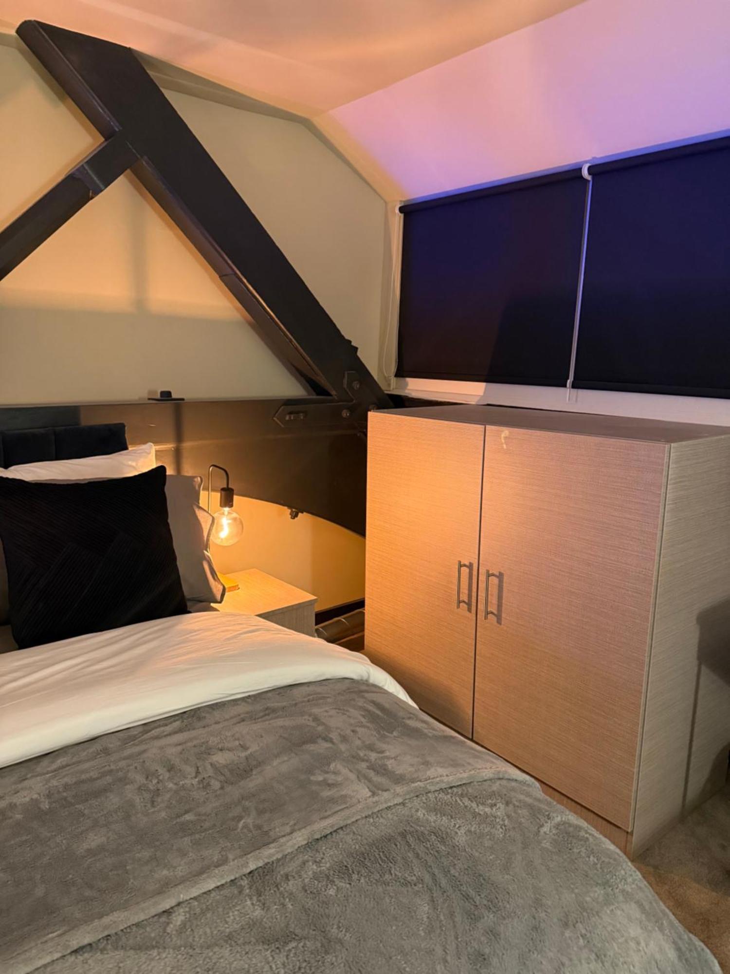 Cosy Mezzanine Apartment Leeds City Centre Экстерьер фото